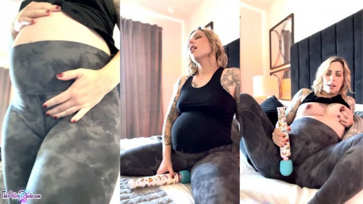 Pregnant Yoga Pants Cum