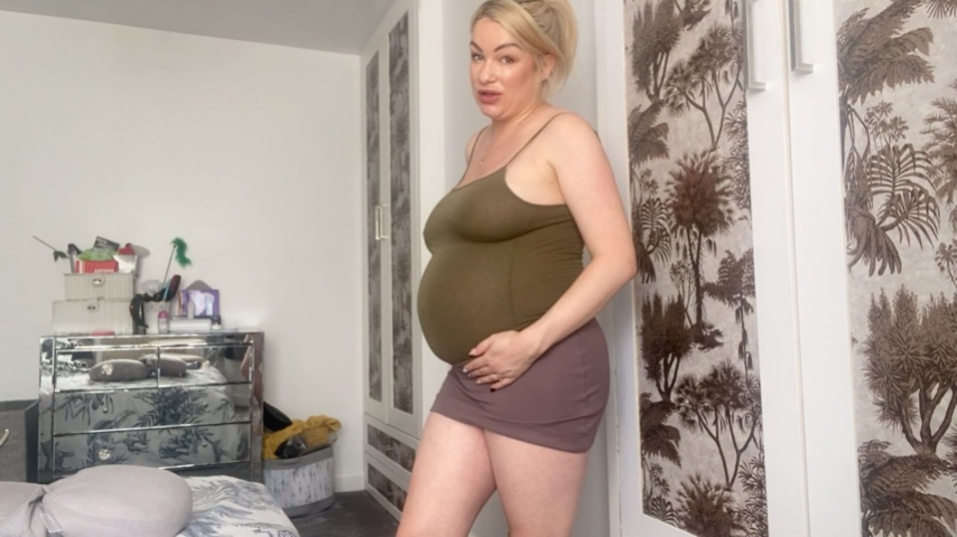 39 weeks pregnant