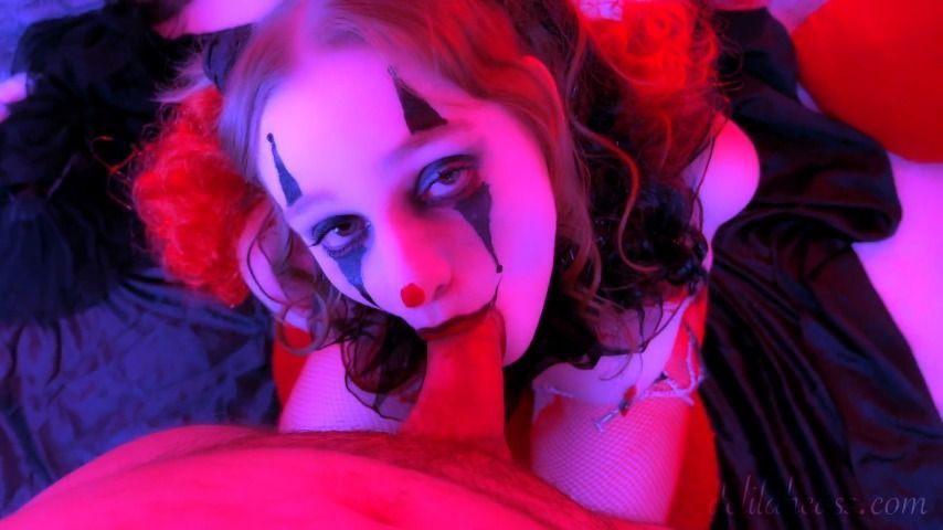 Kinky Clown Girl BJ &amp; Facial