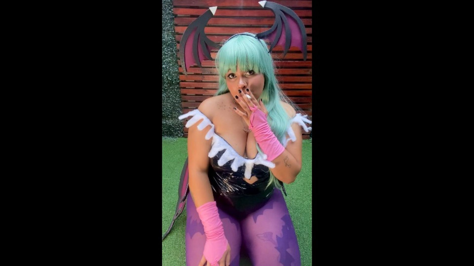 BBW Morrigan Cosplay Smoking Fetish