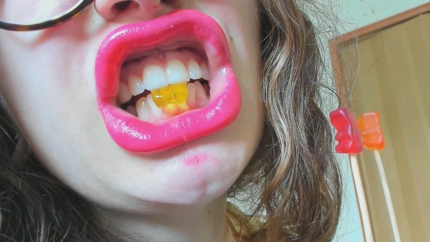 cum inside giantess mouth