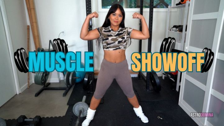 MUSCLE SHOW OFF - BUFF ASIAN GODDESS