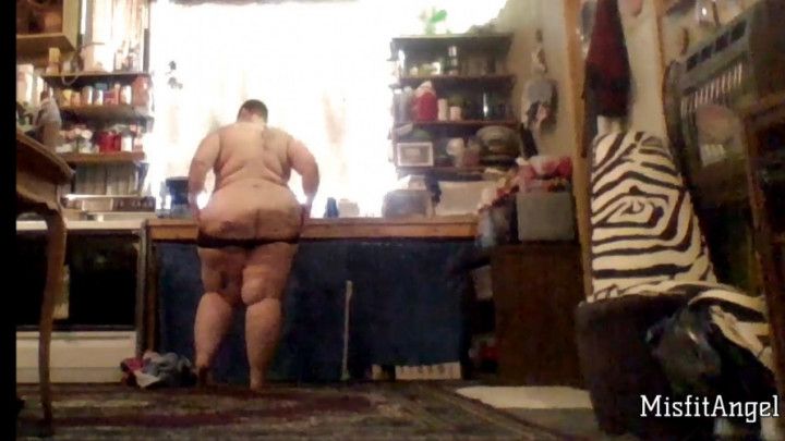 MisfitAngel Naked BBW Striptease