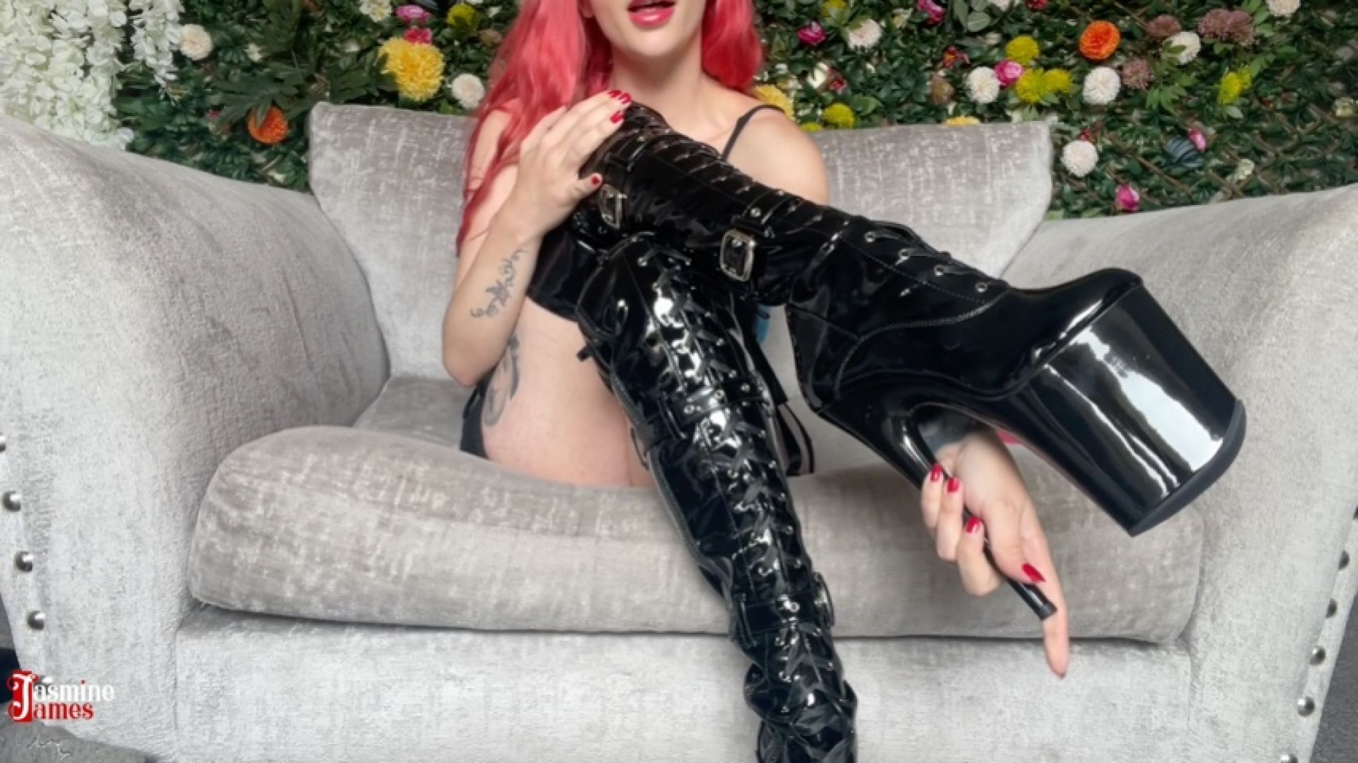 Worship my thigh high boots