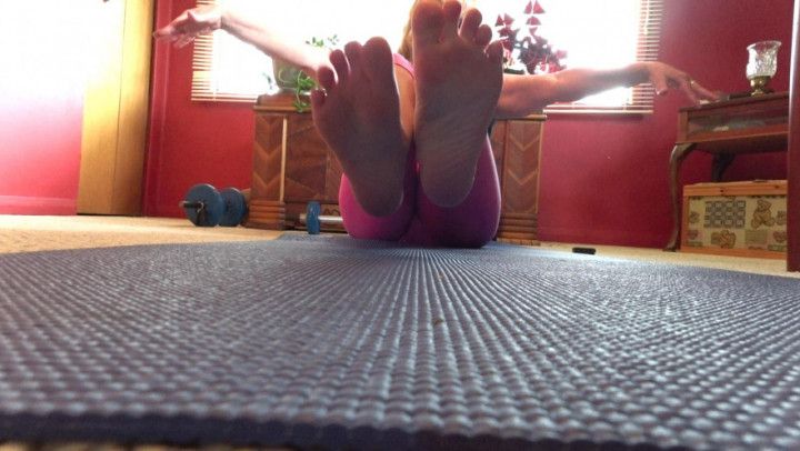 Barefoot yoga  exquisite feet to worship