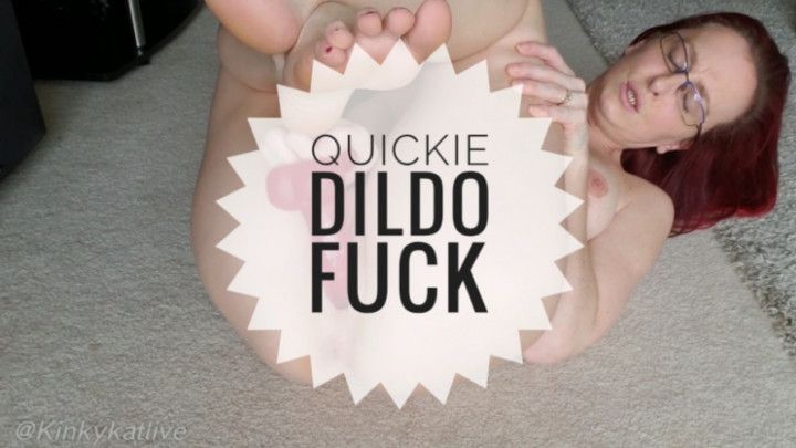 Quickie Dildo Fuck