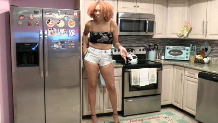 Sativa Feti - Height Humiliation POV