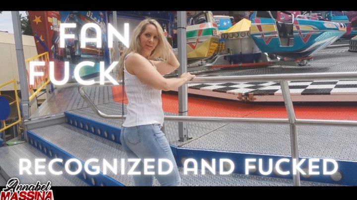 Ass-obsessed fan fuck! Recognized and fucked