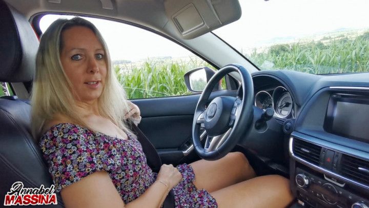 Remote-controlled orgasm cunt drove half-naked in the car