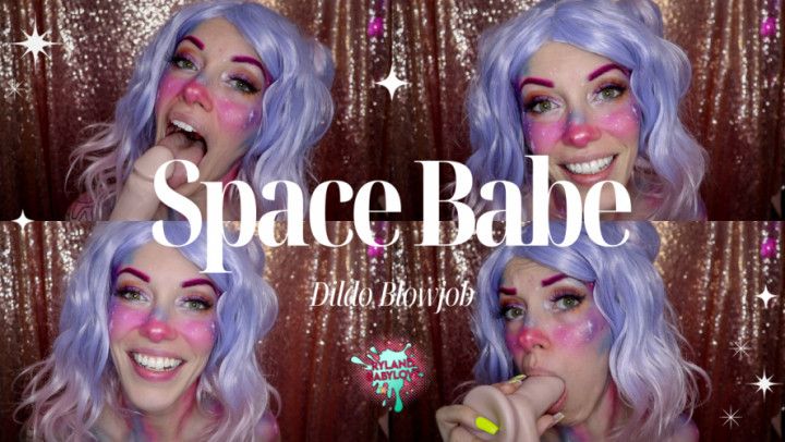 Space Babe Dildo Blowjob