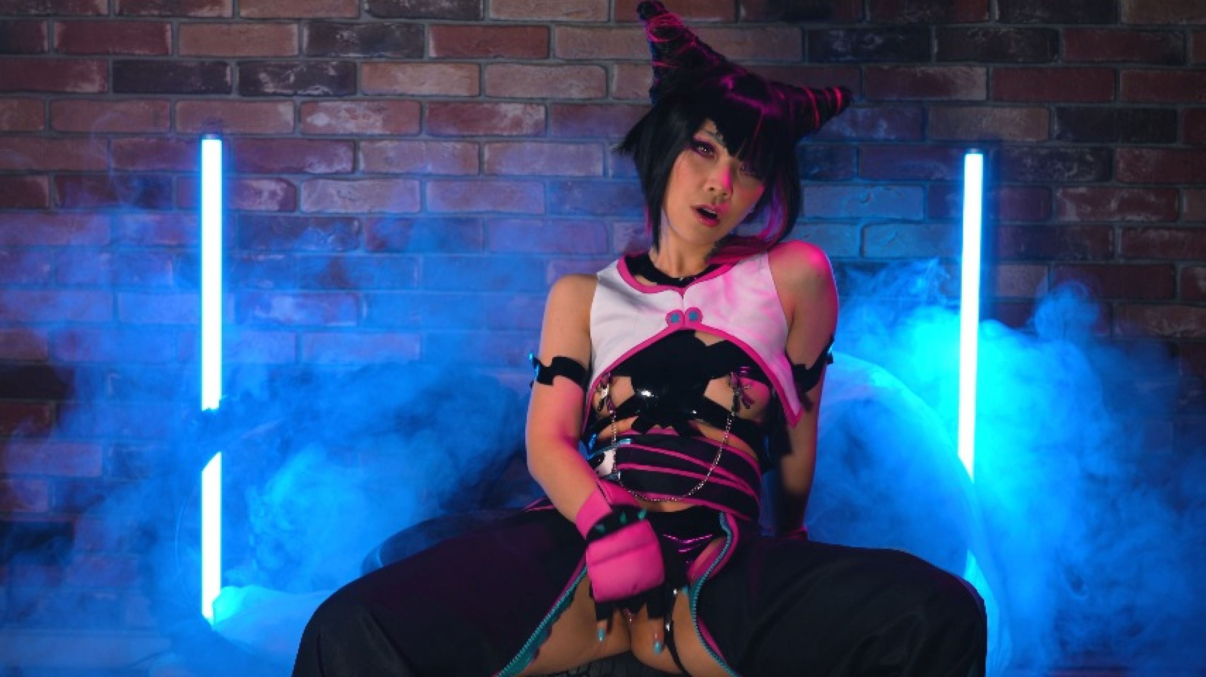 JURI 2