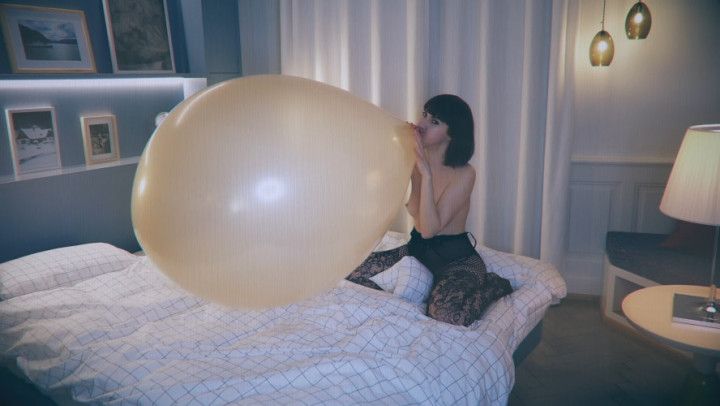 Huge 36 inch balloon blow to pop humping