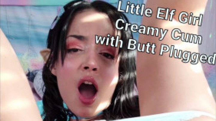 Little Elf Cums with Butt Plugged