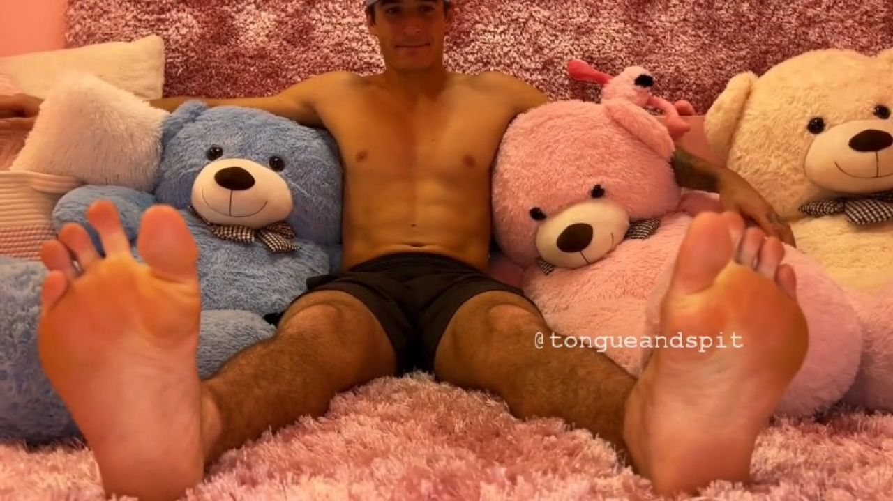 Logan Feet Part11 Video1