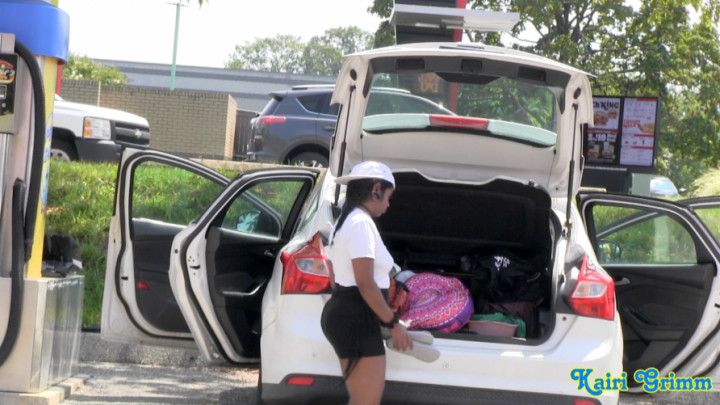 Public Upskirt Cleaning My Car