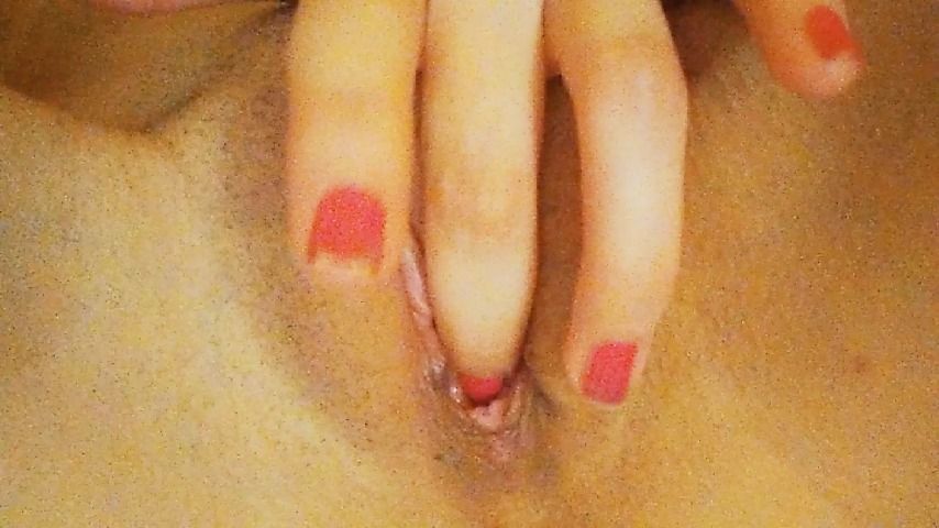 FINGERING PUSSY