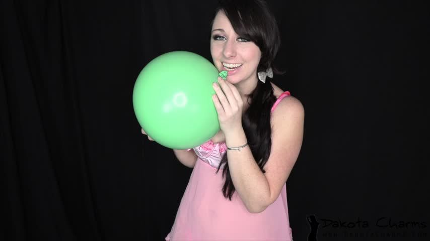 I Love Balloons - Dakota Charms MP4