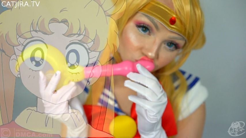 Sailor Moon Fucks her Wand for You