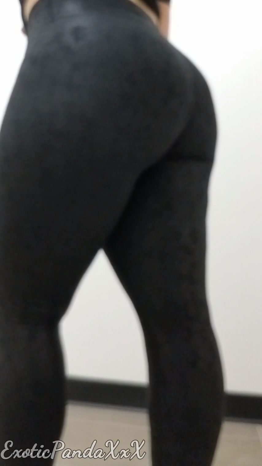 PAWG Legging Fetish