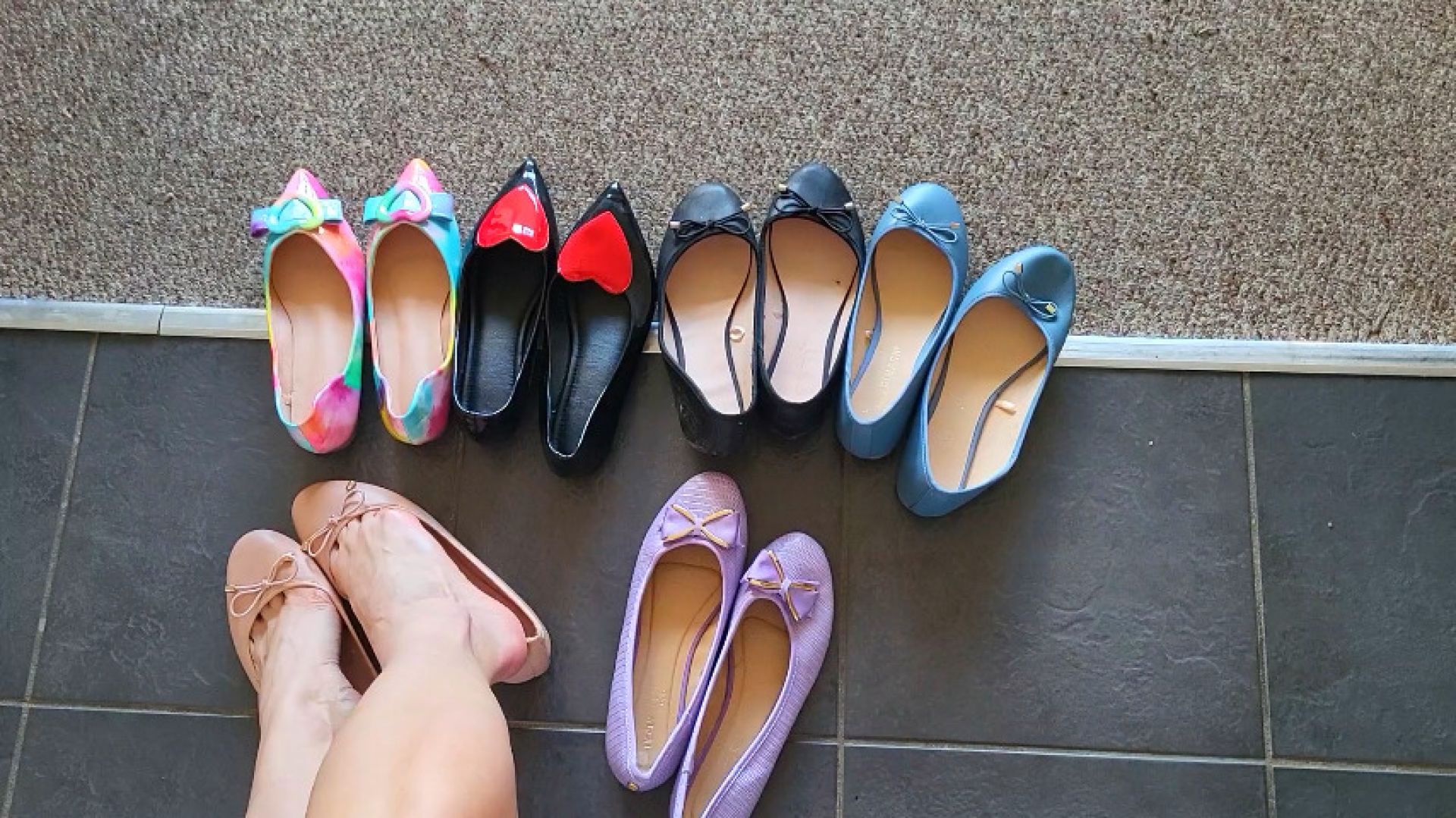 Picking Office Ballet Flats