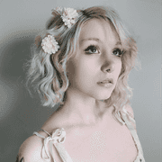 Hazel Hellebore avatar