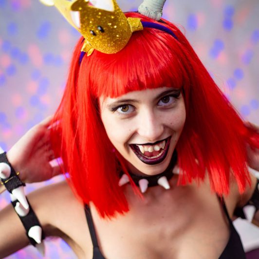 Bowsette Cosplay Pic Package