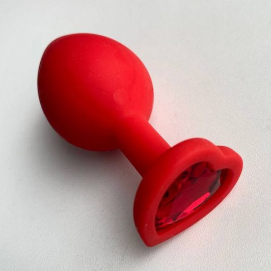 Anal sex toy: butt plug red heart