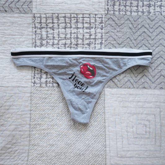 Cotton grey thongs with print
