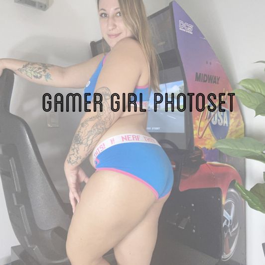 Gamer Girl Photoset
