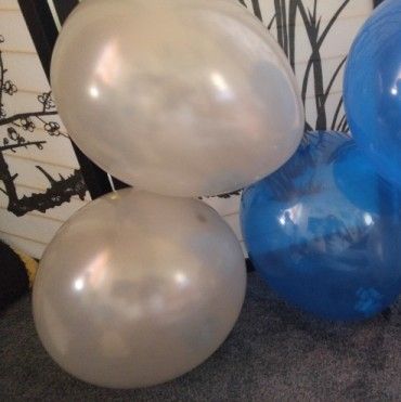 Mystery balloons