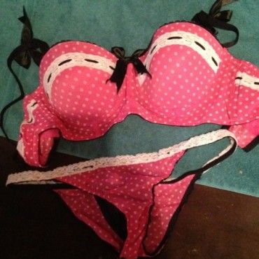 pink polkadot bra and panty set