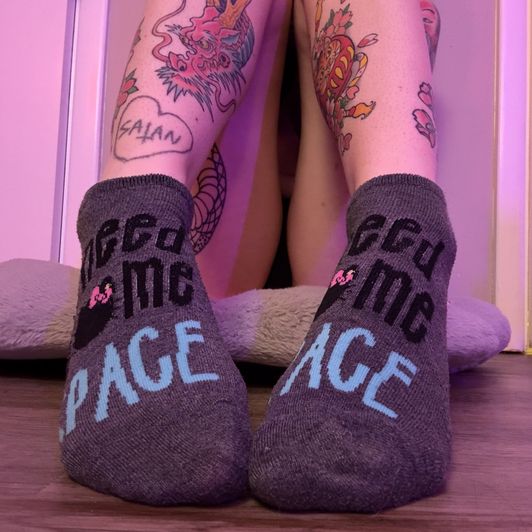 Cute Socks Hello Kitty: I Need Some Space