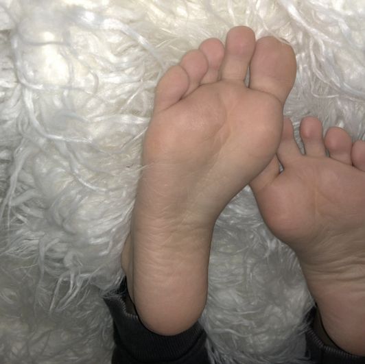 Foot Fetish Photoset