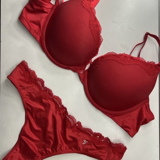 Red Bra Panty Victoria Secret