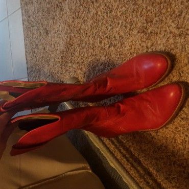 Genuine red leather boots FOOTLOOSE