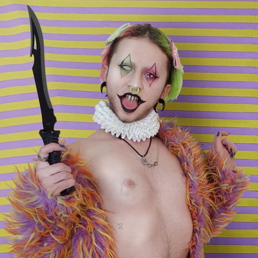 Crazed Clown Photoset