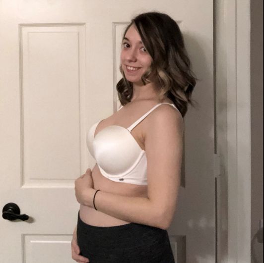 6 Months Pregnant Photo Set