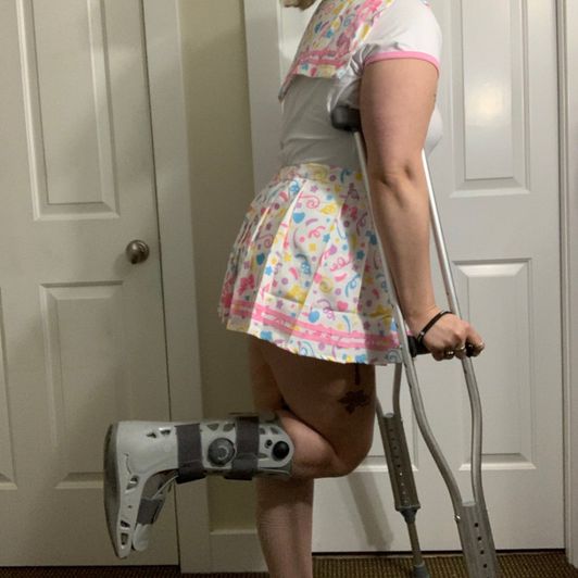 Crutches Princess
