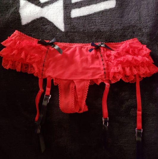 1 red crotchless panties with garters
