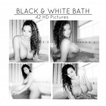 Black And White Bath Photo Set
