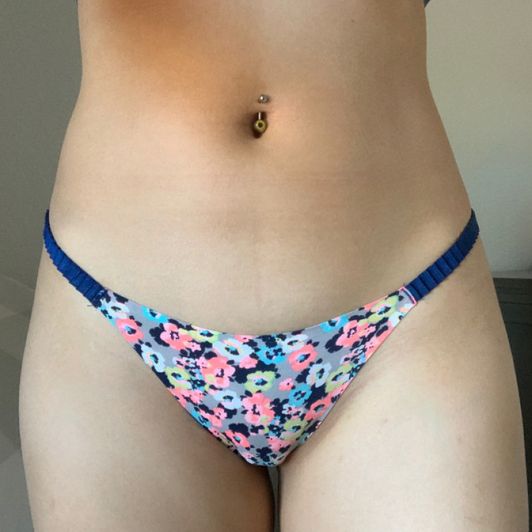 Floral Thong 2 Day Wear