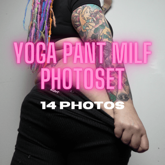Yoga Pant MILF Photoset