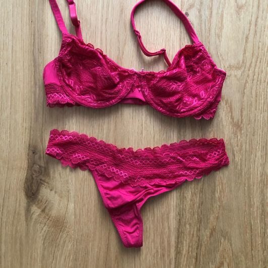 Red lace bra and panties