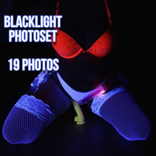 Blacklight Photoset