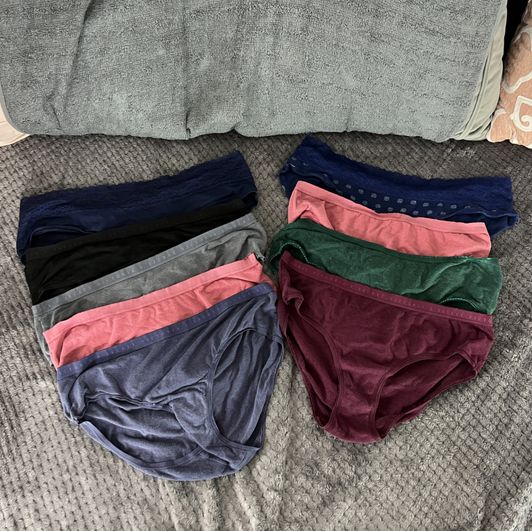 9 Pair set of VS Hiphugger panties