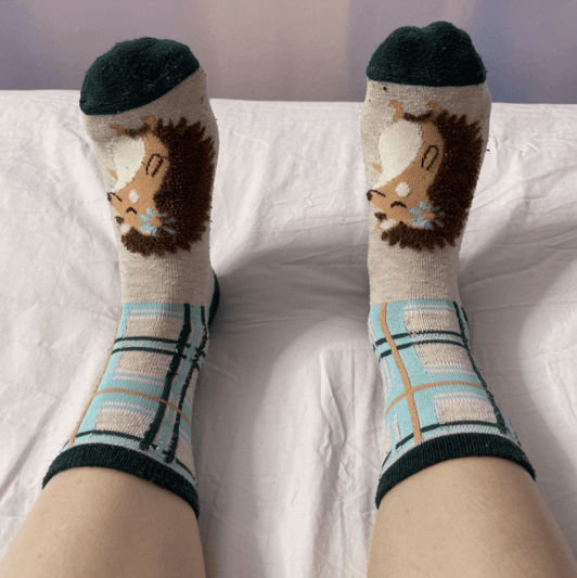 Plaid Hedgehod Calf Socks