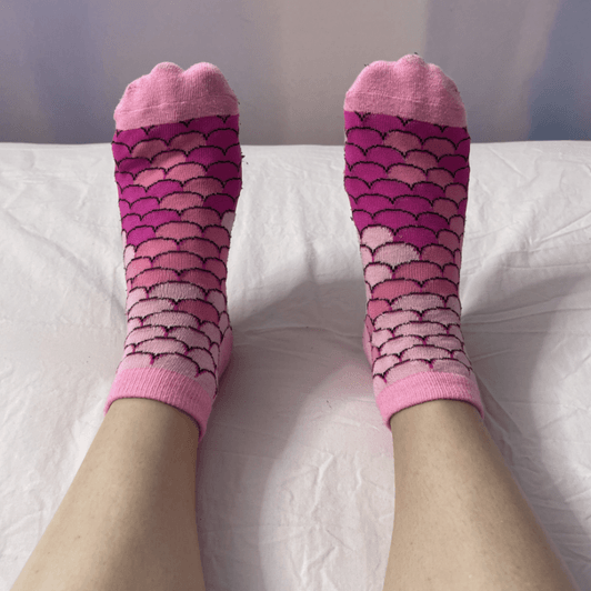 Thin Mermaid Pink Socks