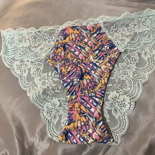 Dirty lacy panties —Multicolor
