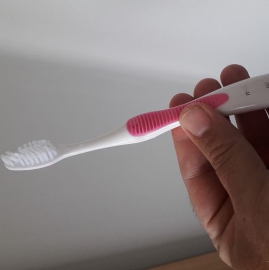 Toothbrush used by a porn actress!