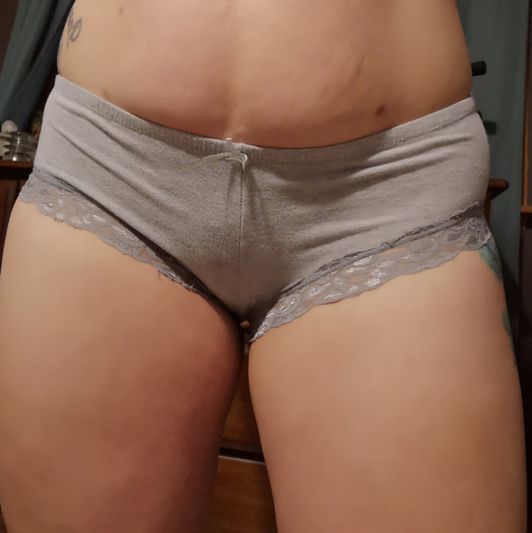 Cotton grey panties with lace trim